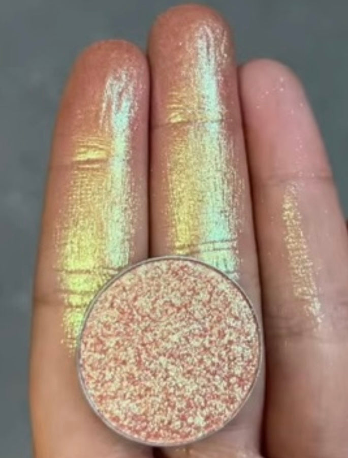 Karma duo chrome eyeshadow